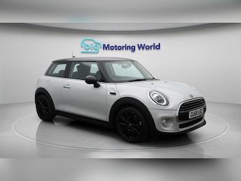 Used MINI Hatch 2018 for sale - 75563271: Photo