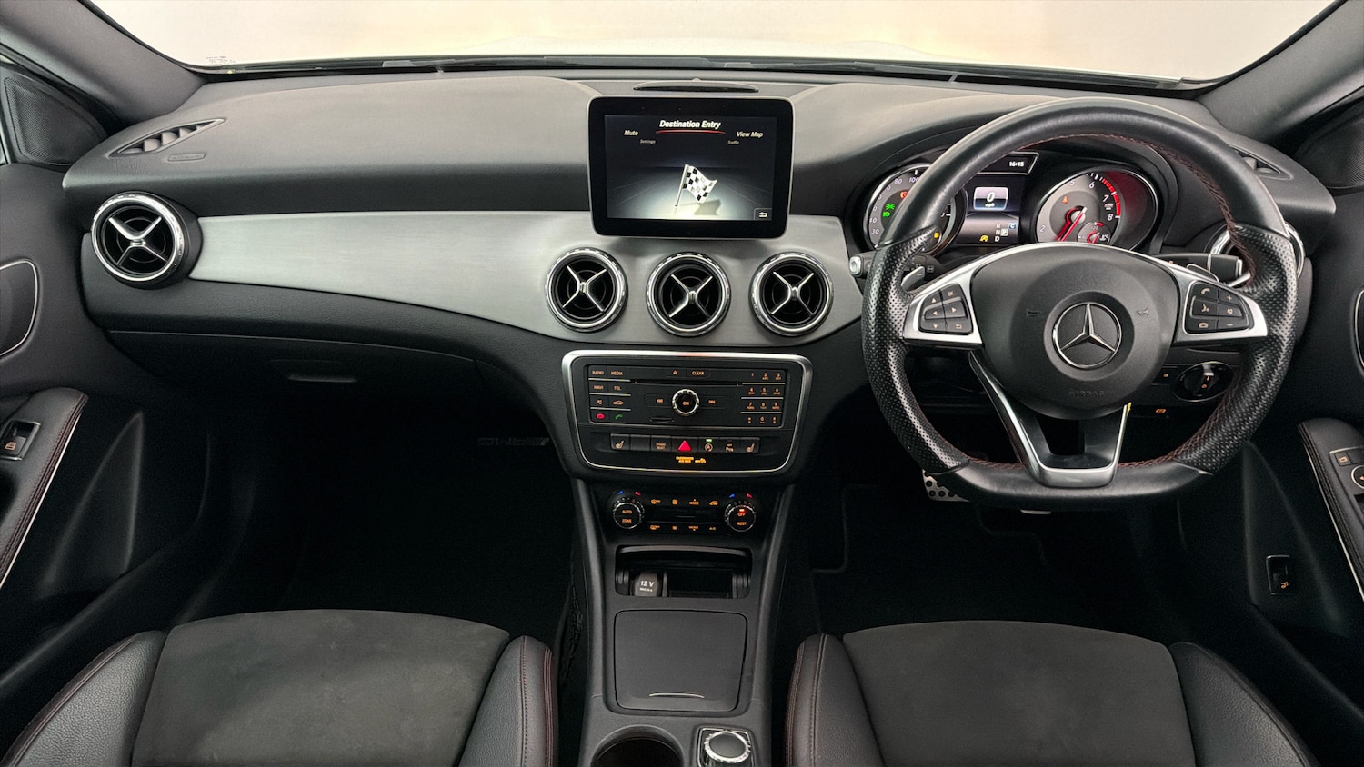 Used Mercedes-Benz GLA 2017 for sale - 78016003: Photo 11