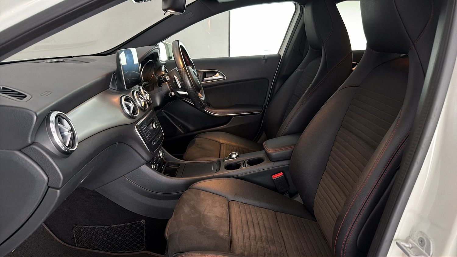 Used Mercedes-Benz GLA 2017 for sale - 78016003: Photo 12