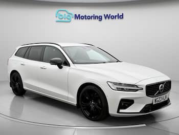 Used Volvo V60 2023 for sale - 79582137: Photo