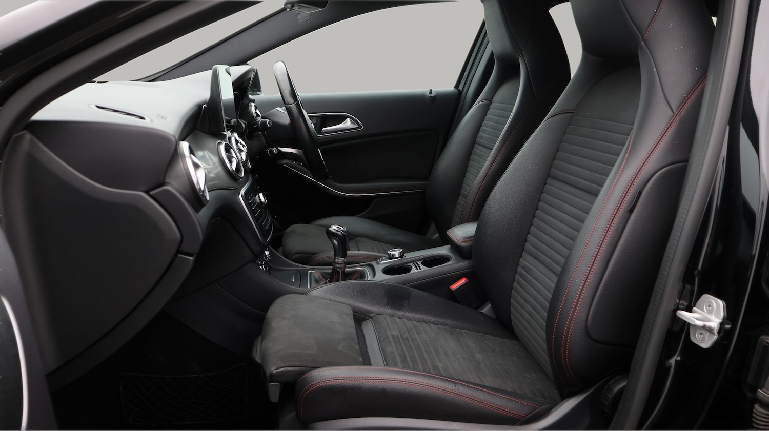 Used Mercedes-Benz GLA 2016 for sale - 77653594: Photo 14