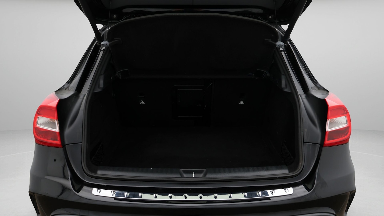 Used Mercedes-Benz GLA 2016 for sale - 77653594: Photo 17