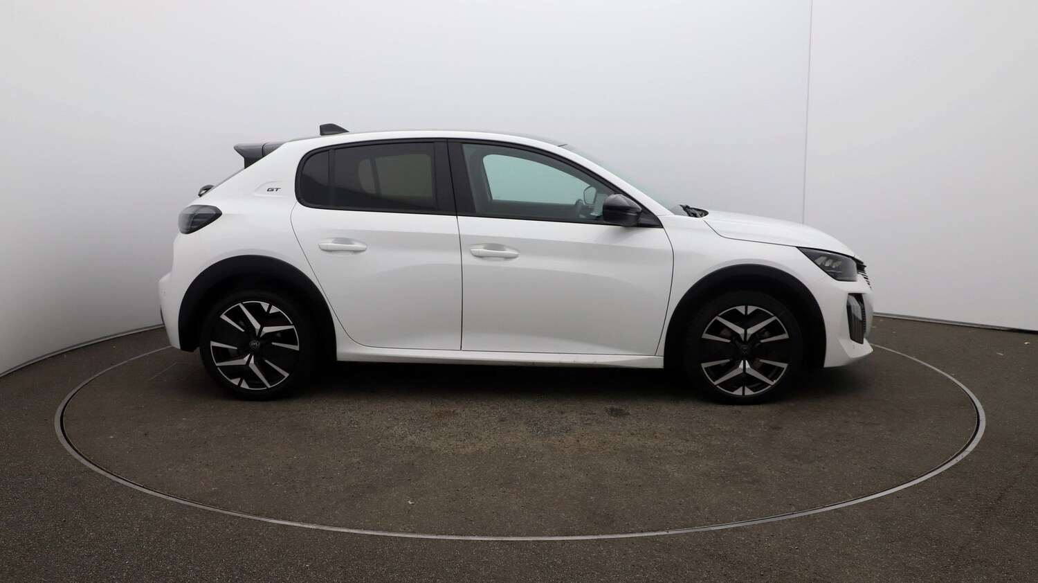 Used Peugeot 208 for sale - 76815431: Photo 42