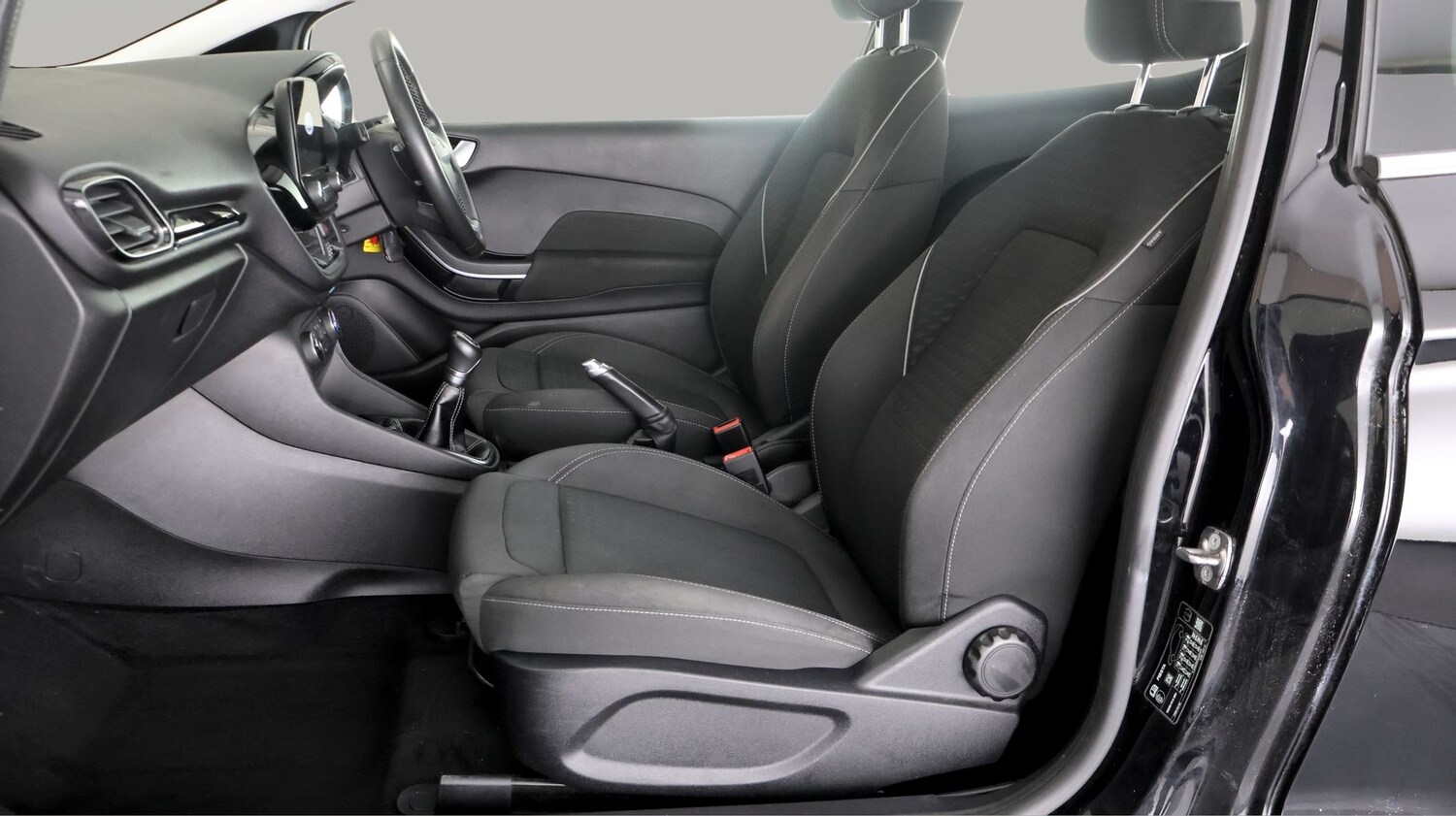 Used Ford Fiesta 2018 for sale - 77846344: Photo 13