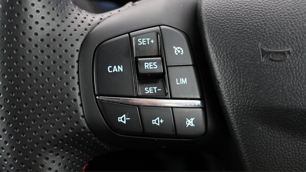 Used Ford Puma 2024 for sale - 75769106: Photo 23