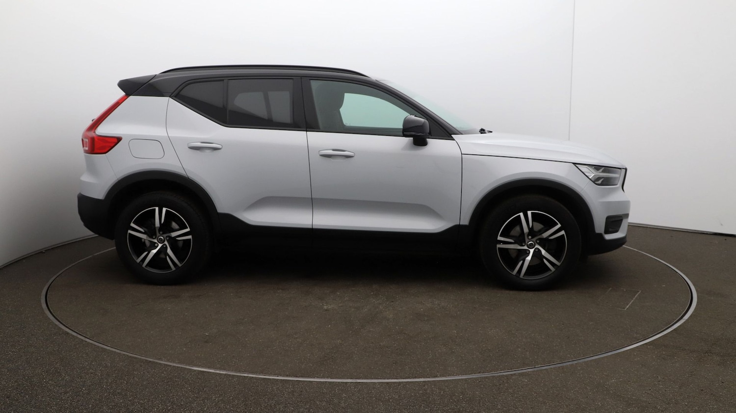 Used Volvo XC40 2020 for sale - 76815484: Photo 39