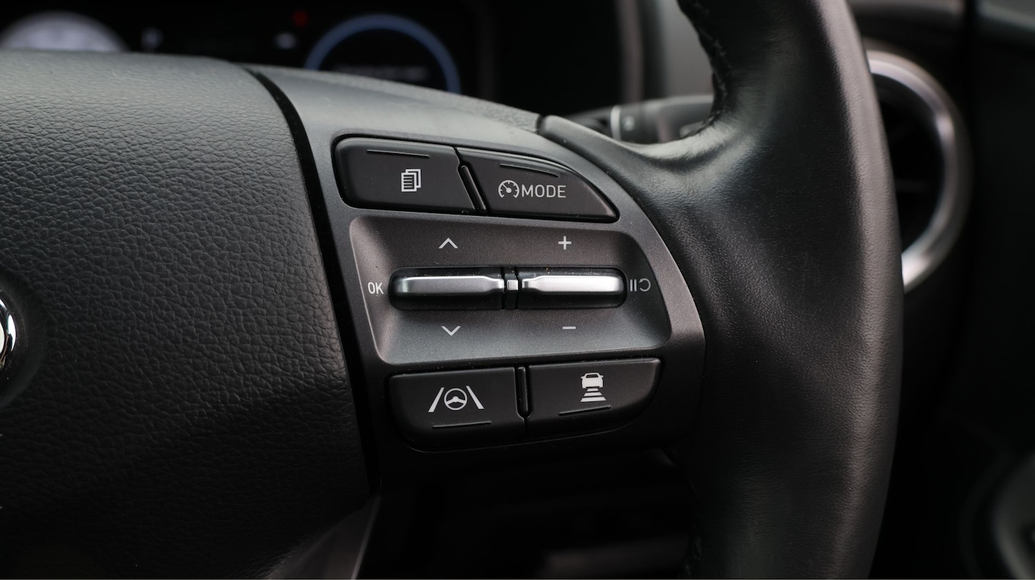 Used Hyundai KONA 2022 for sale - 77233224: Photo 23