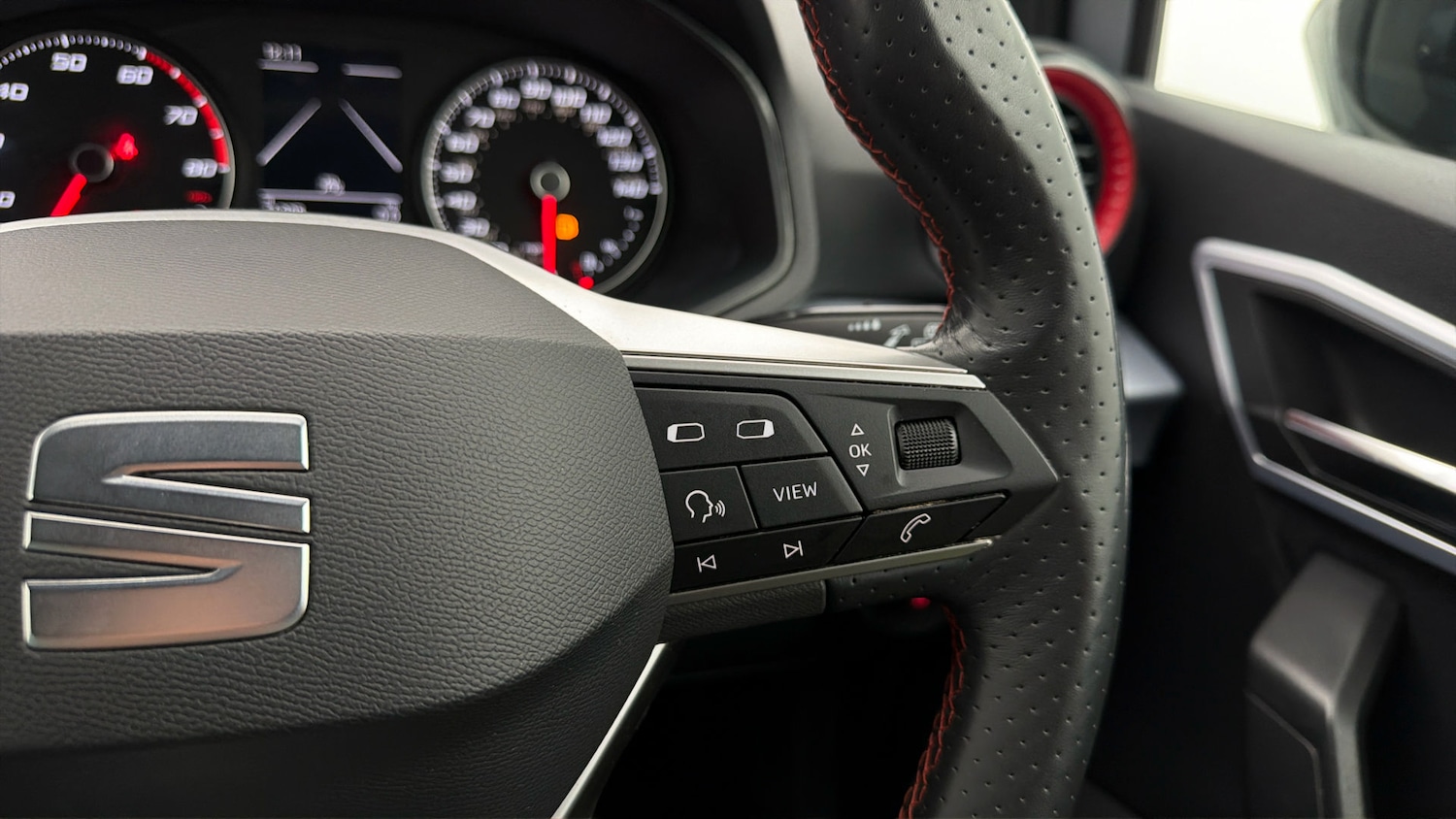 Used SEAT Arona 2023 for sale - 78018149: Photo 24