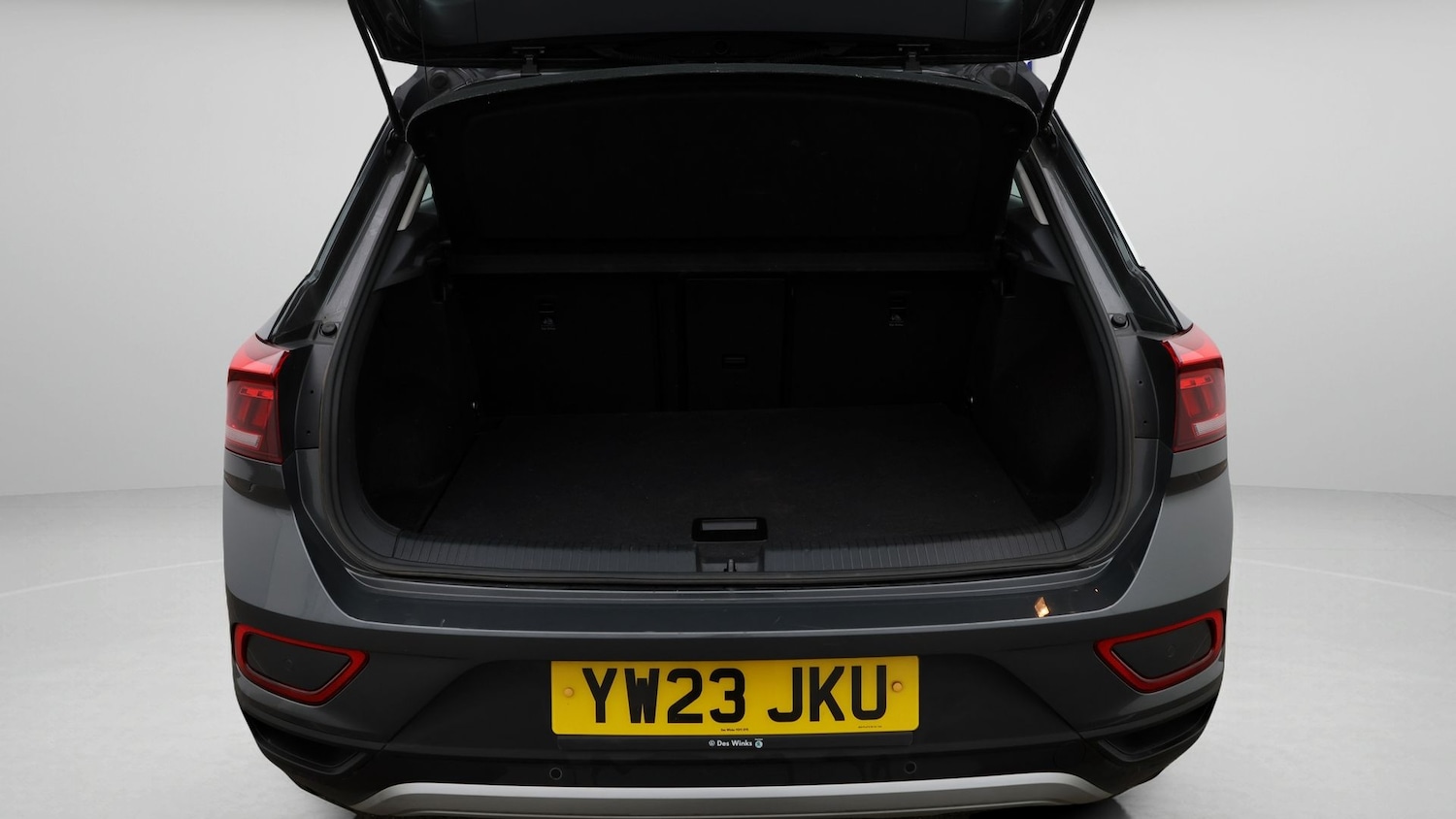 Used Volkswagen T-Roc 2023 for sale - 77536195: Photo 17