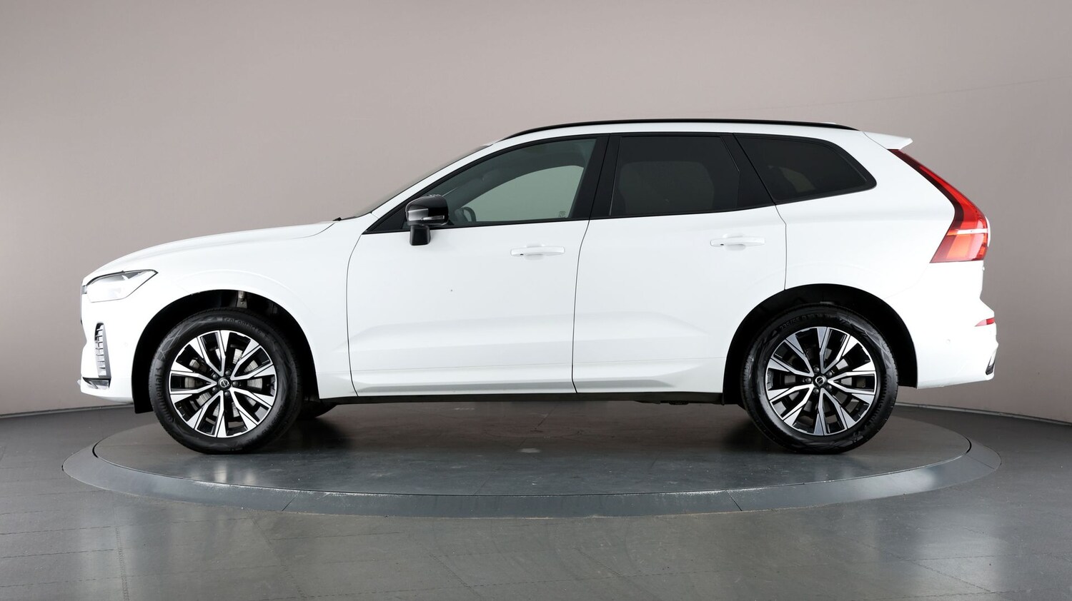Used Volvo XC60 2024 for sale - 76815464: Photo 31