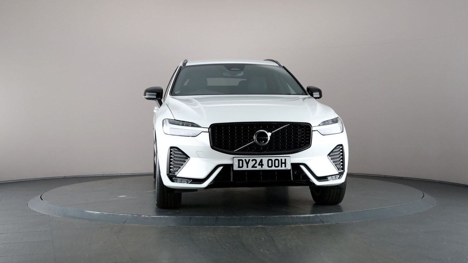 Used Volvo XC60 2024 for sale - 76815464: Photo 44