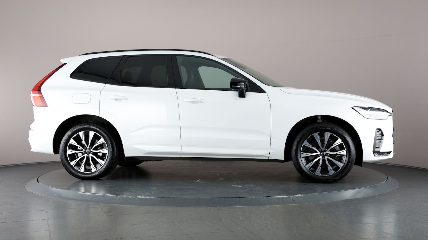 Used Volvo XC60 2024 for sale - 76815464: Photo 54