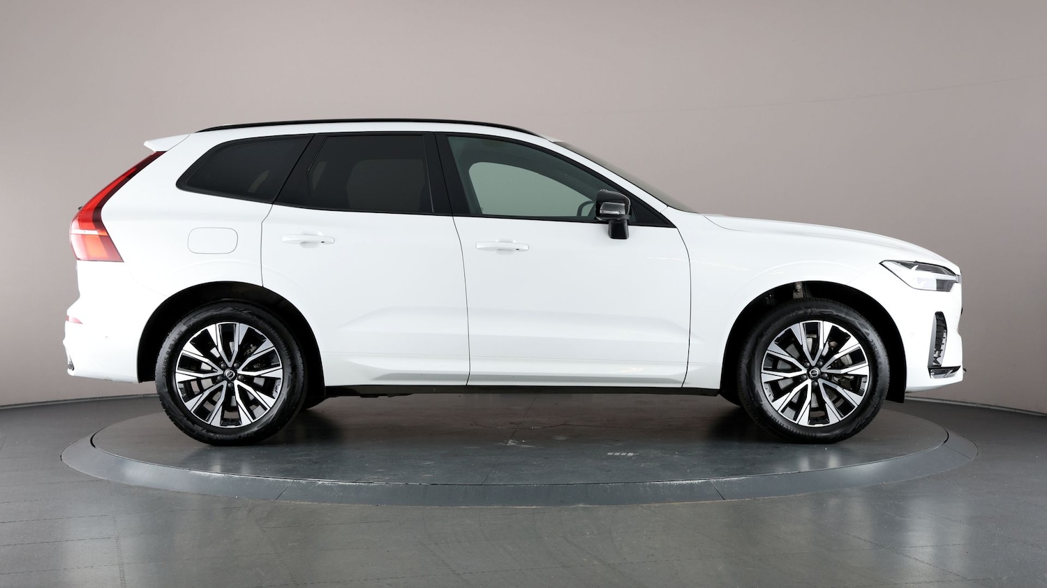 Used Volvo XC60 2024 for sale - 76815464: Photo 55