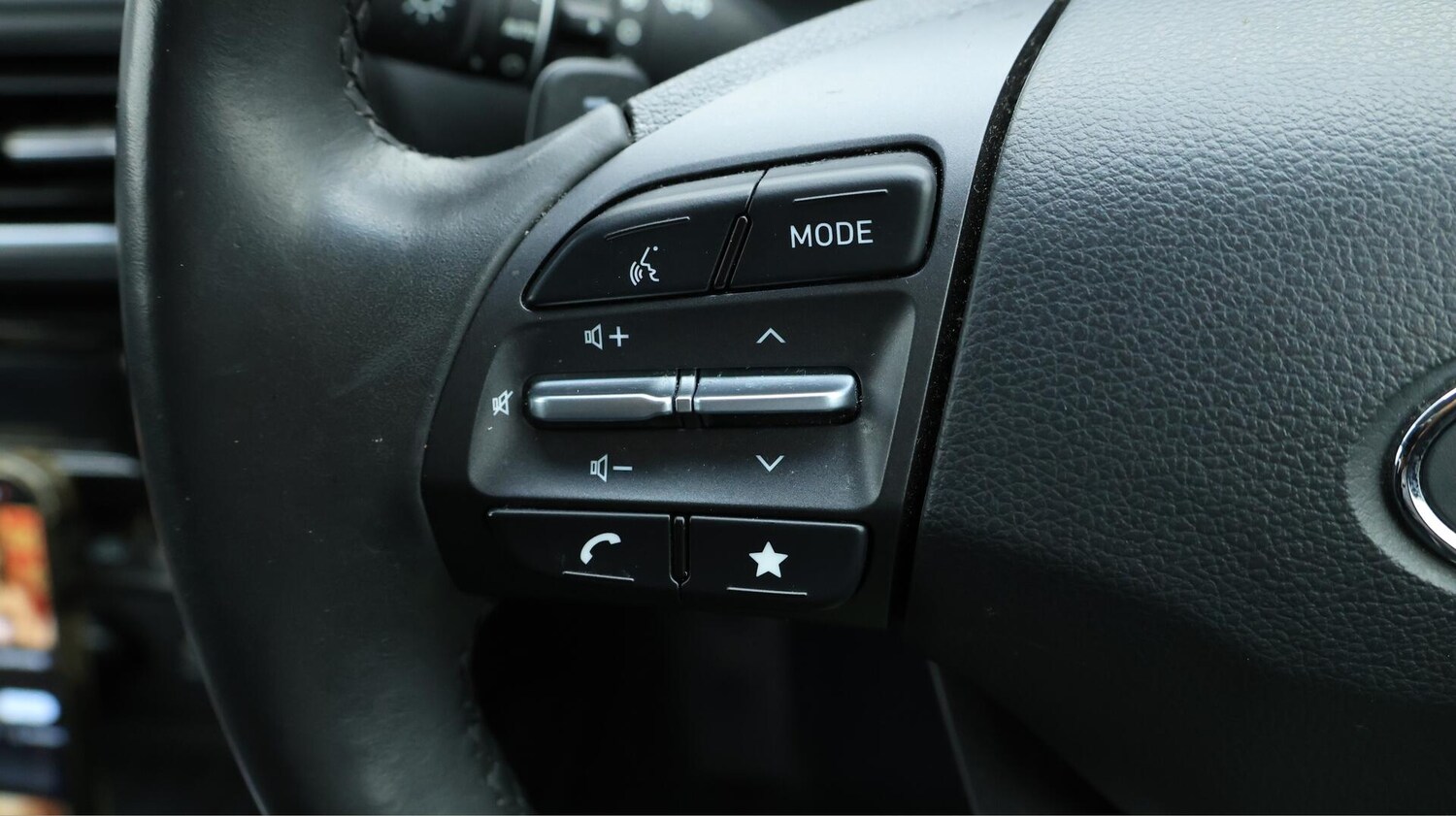 Used Hyundai KONA 2022 for sale - 76094336: Photo 24