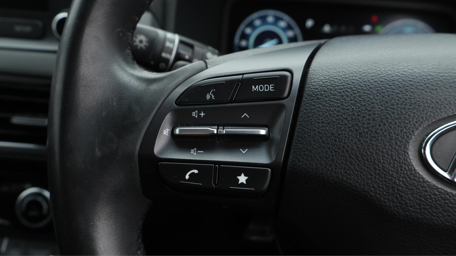 Used Hyundai KONA 2022 for sale - 76137077: Photo 25