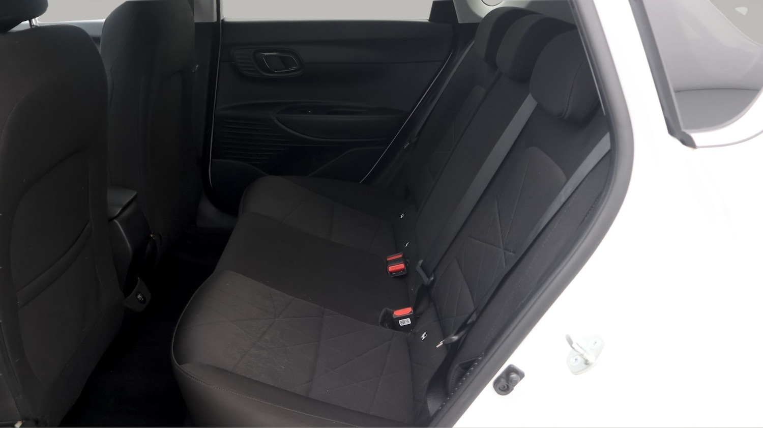 Used Hyundai BAYON 2023 for sale - 77365066: Photo 16