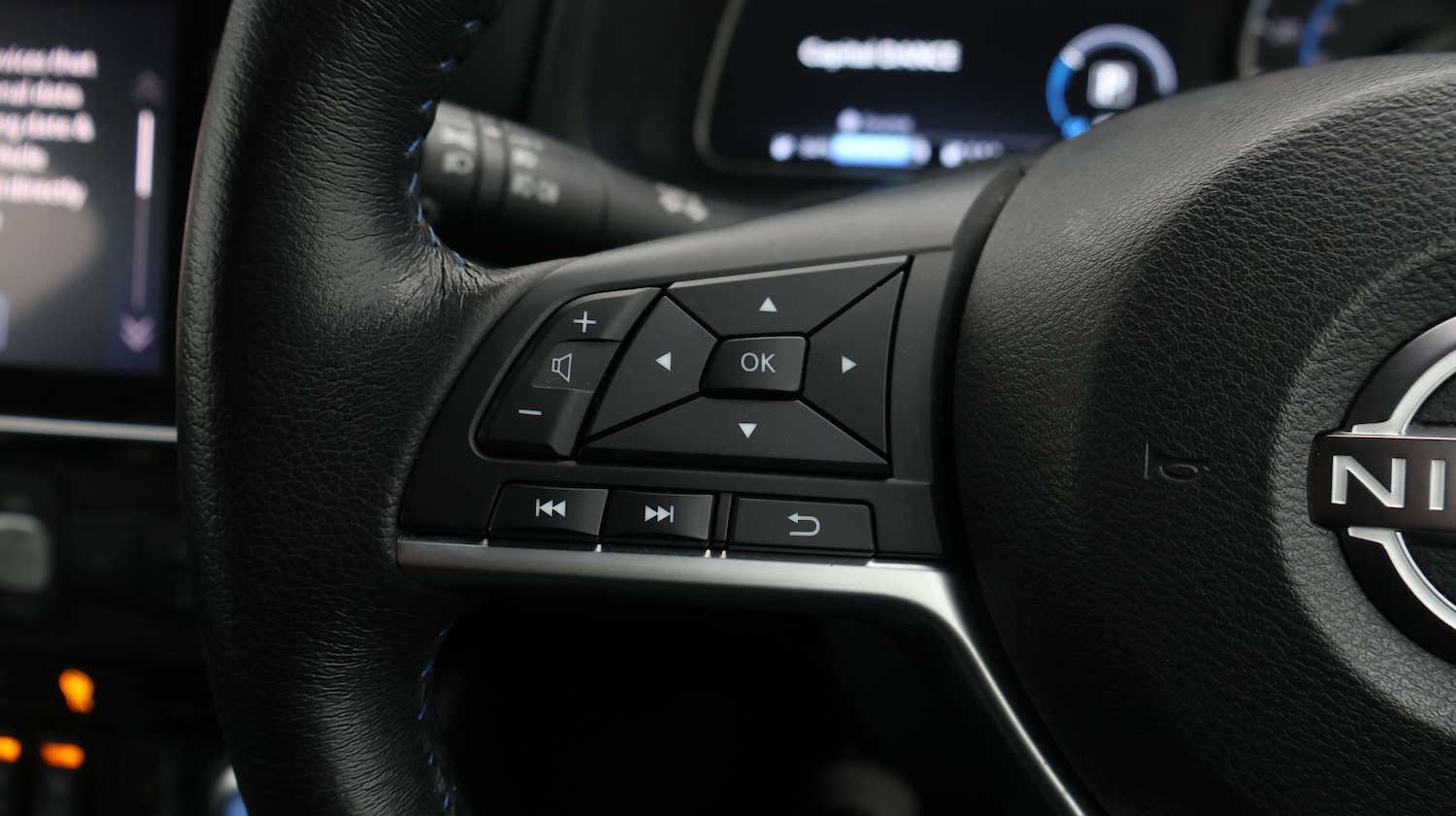 Used Nissan Leaf 2022 for sale - 77233231: Photo 24