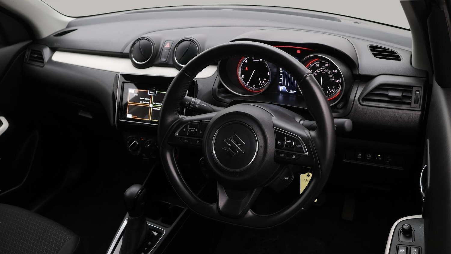 Used Suzuki Swift 2022 for sale - 76573336: Photo 9