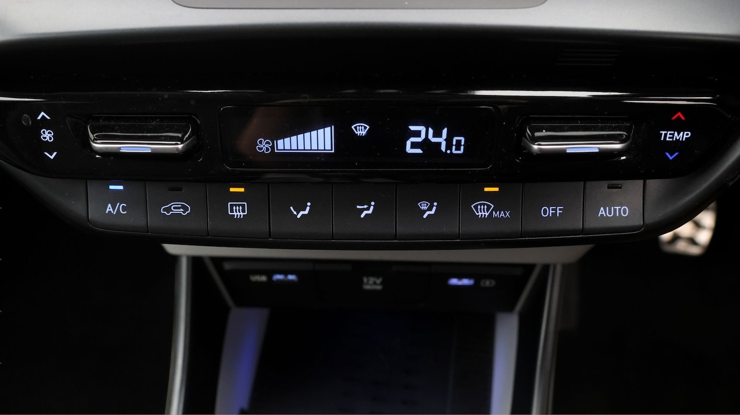 Used Hyundai BAYON 2023 for sale - 77797294: Photo 12