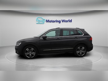 Used Volkswagen Tiguan 2020 for sale - 75941085: Photo