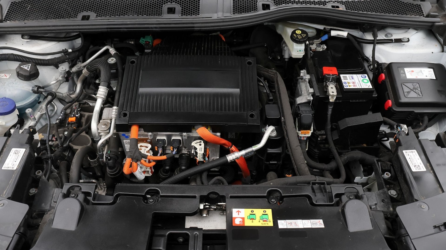 Used Vauxhall Mokka Electric 2022 for sale - 77701986: Photo 19