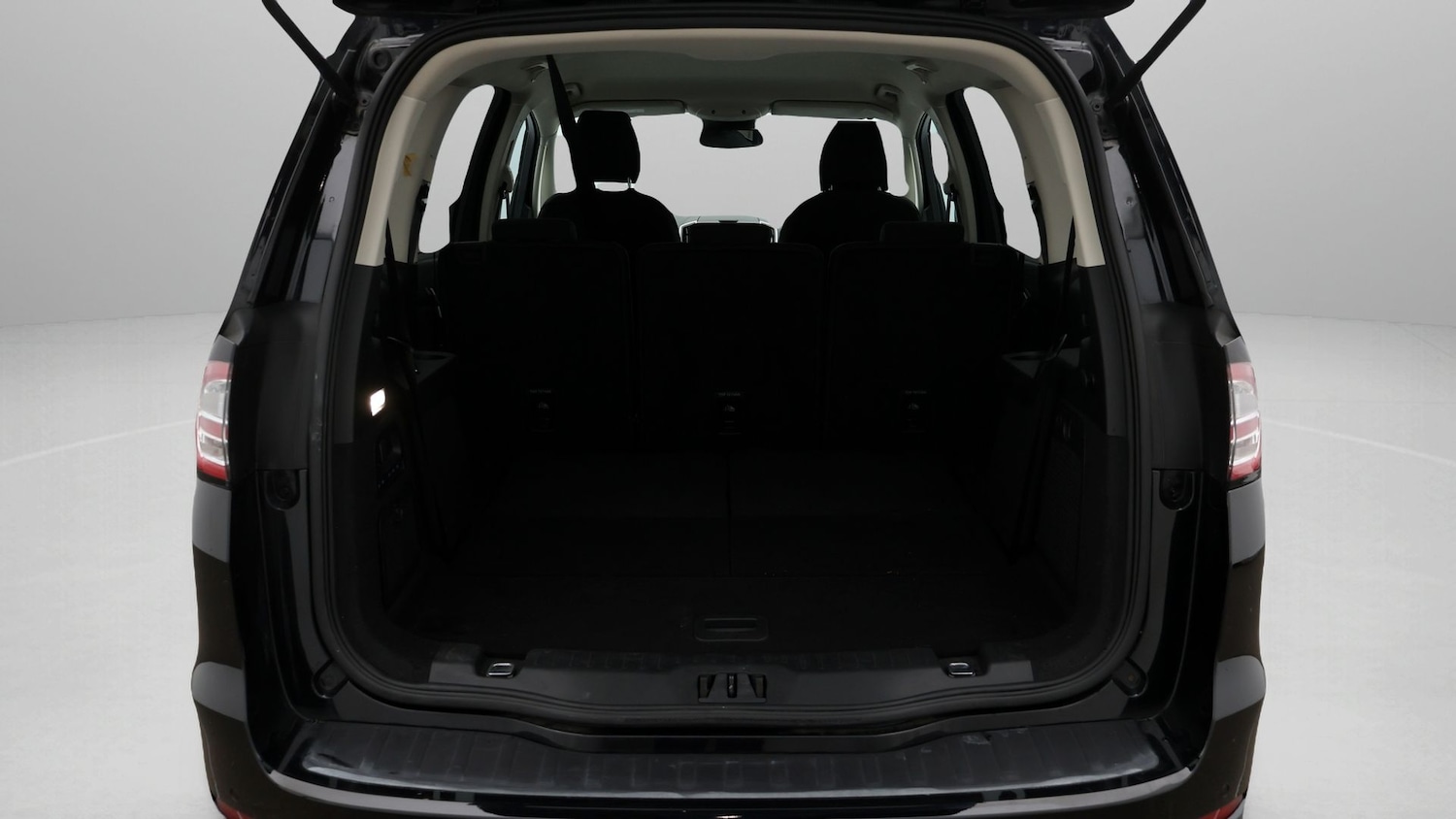 Used Ford Galaxy 2020 for sale - 77181564: Photo 17