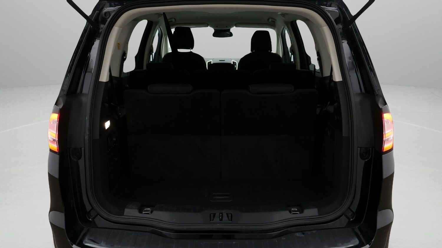 Used Ford Galaxy 2020 for sale - 77181564: Photo 24