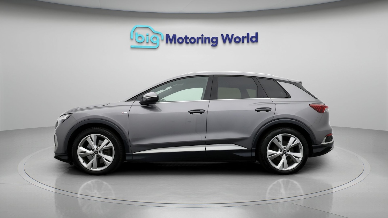 Used Audi Q4 e-tron 2023 for sale - 77881382: Photo 4