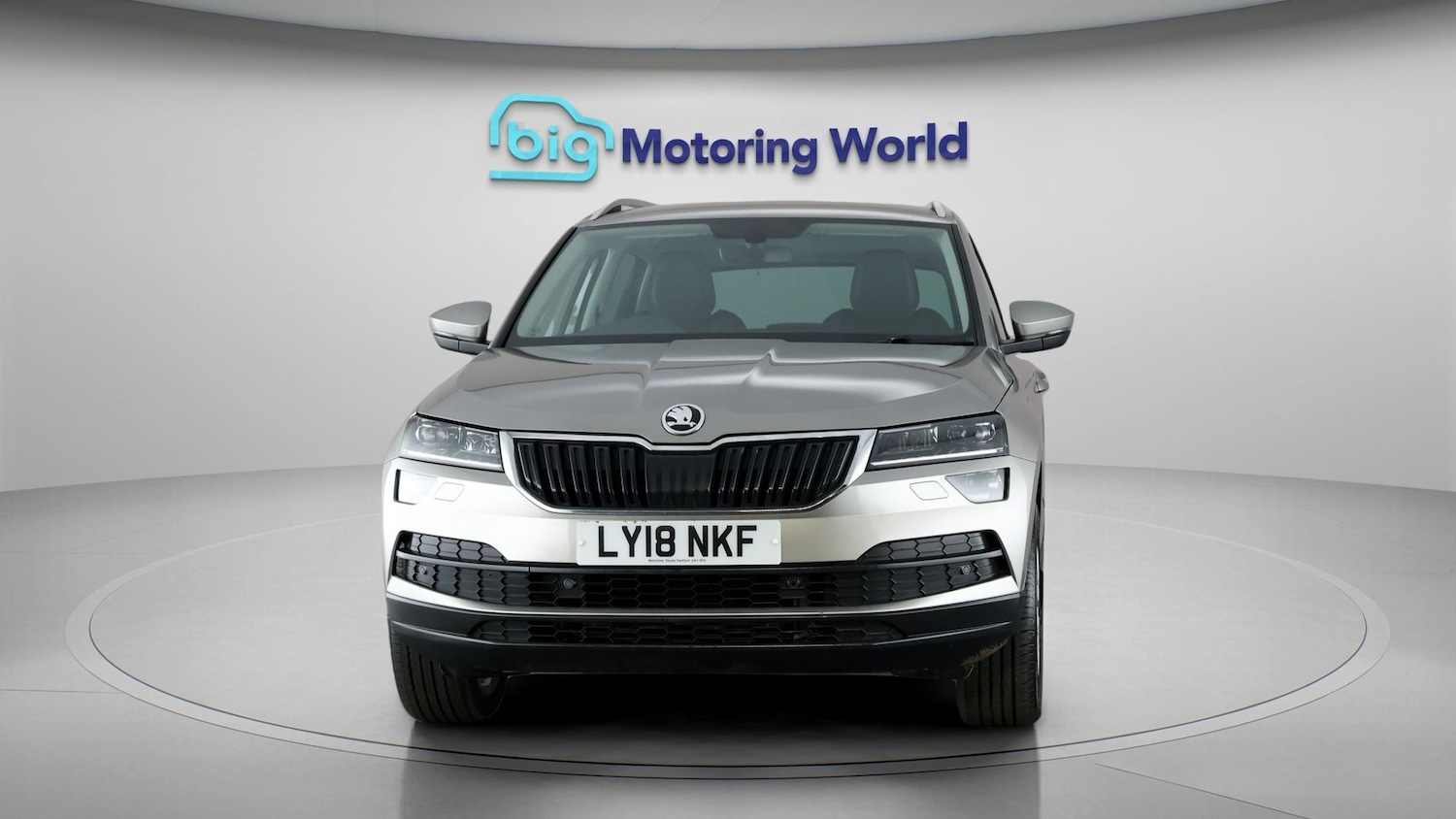 Used Skoda Karoq 2018 for sale - 77584925: Photo 2