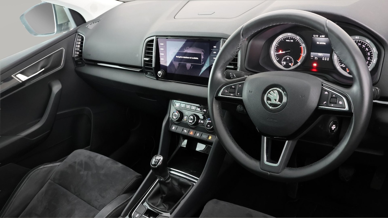 Used Skoda Karoq 2018 for sale - 77584925: Photo 9