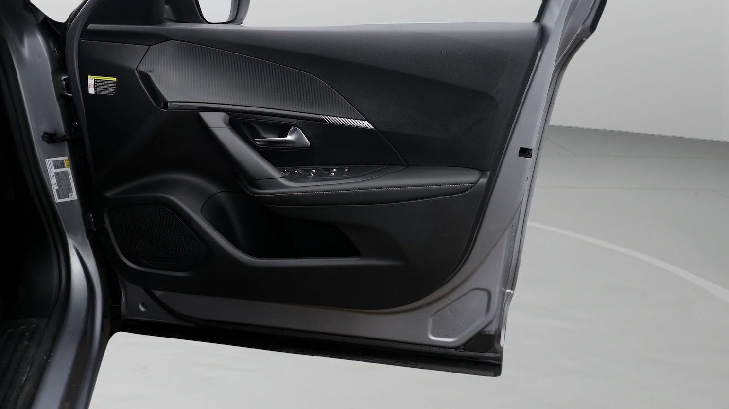 Used Peugeot 2008 2024 for sale - 77449992: Photo 15