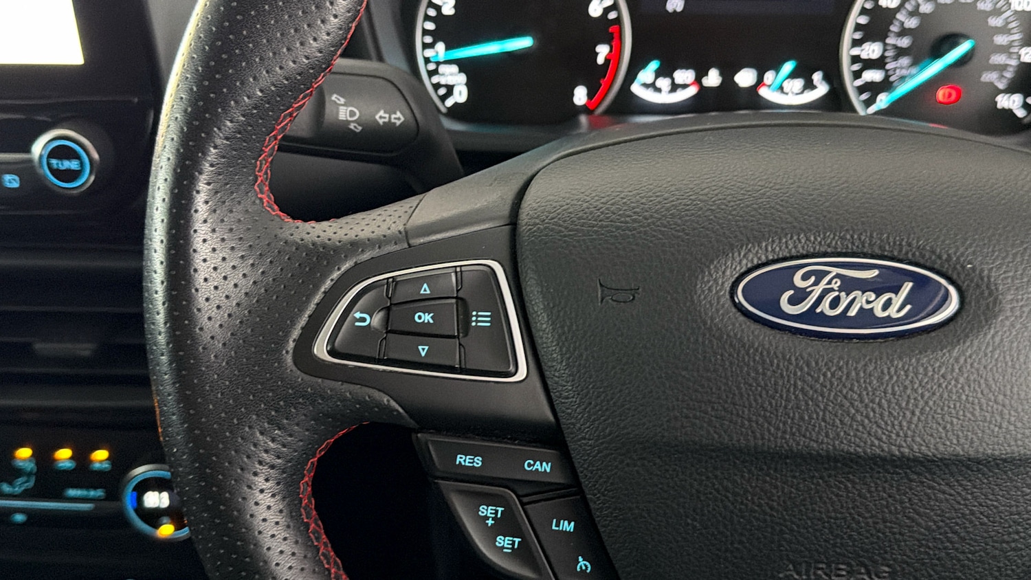 Used Ford Ecosport 2018 for sale - 78081201: Photo 23