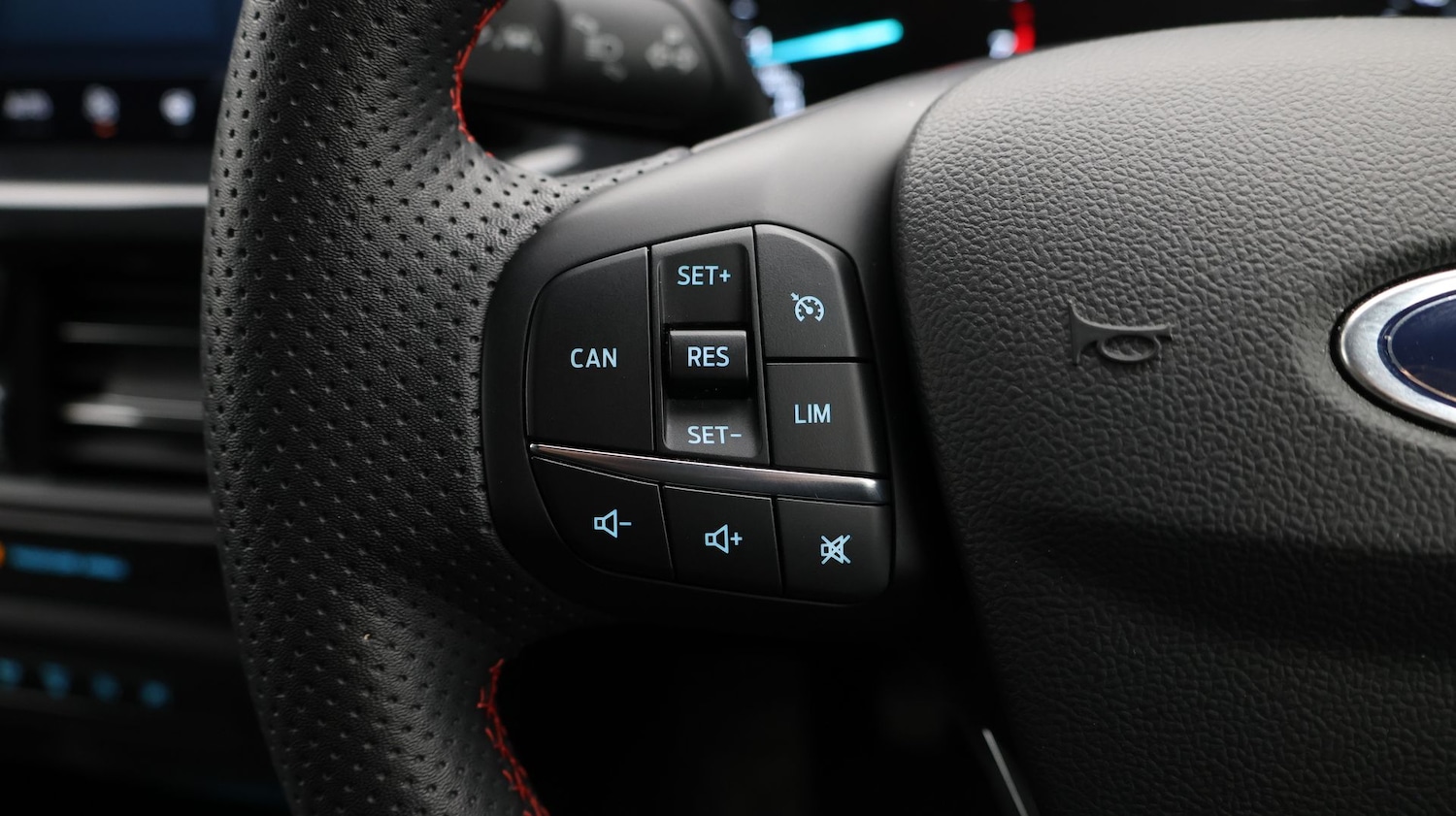 Used Ford Focus 2023 for sale - 77233654: Photo 25