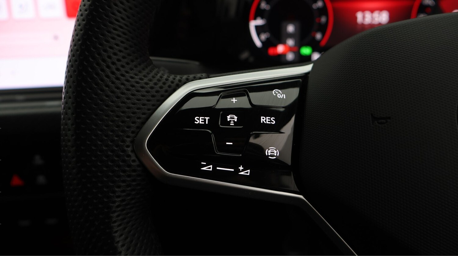 Used Volkswagen Golf 2023 for sale - 77700848: Photo 23