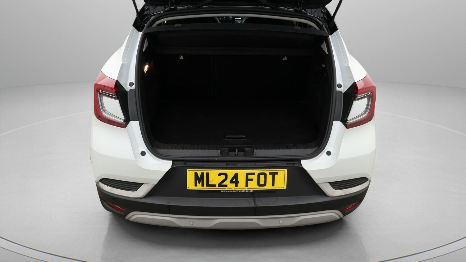 Used Renault Captur 2024 for sale - 77746592: Photo 17