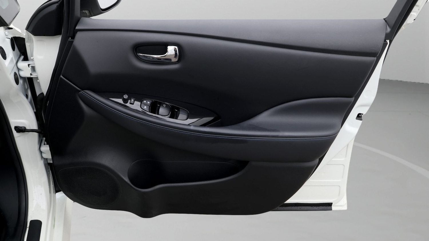 Used Nissan Leaf 2023 for sale - 77233229: Photo 15