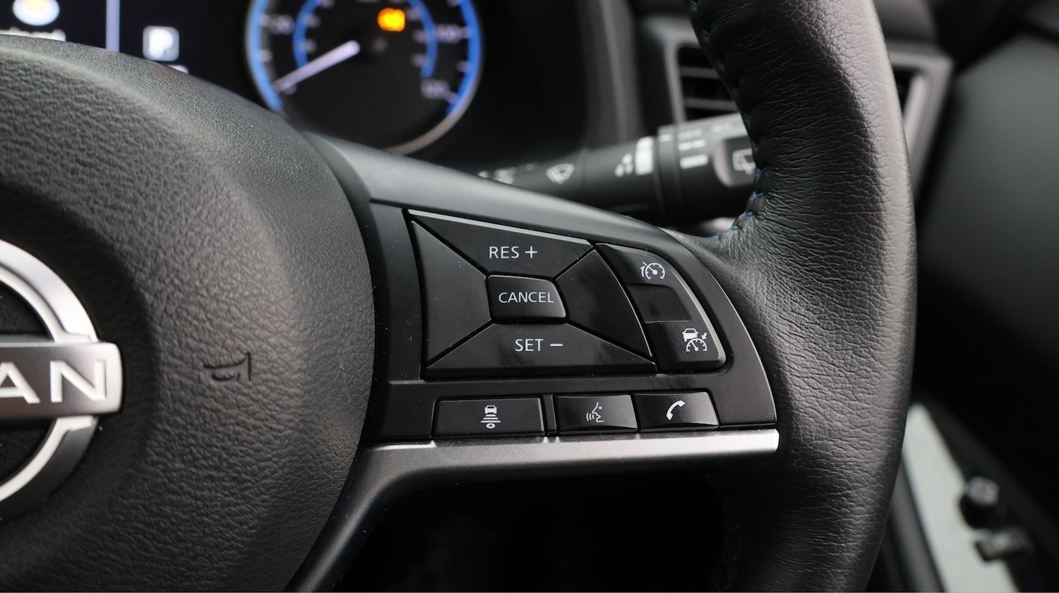 Used Nissan Leaf 2023 for sale - 77233229: Photo 23