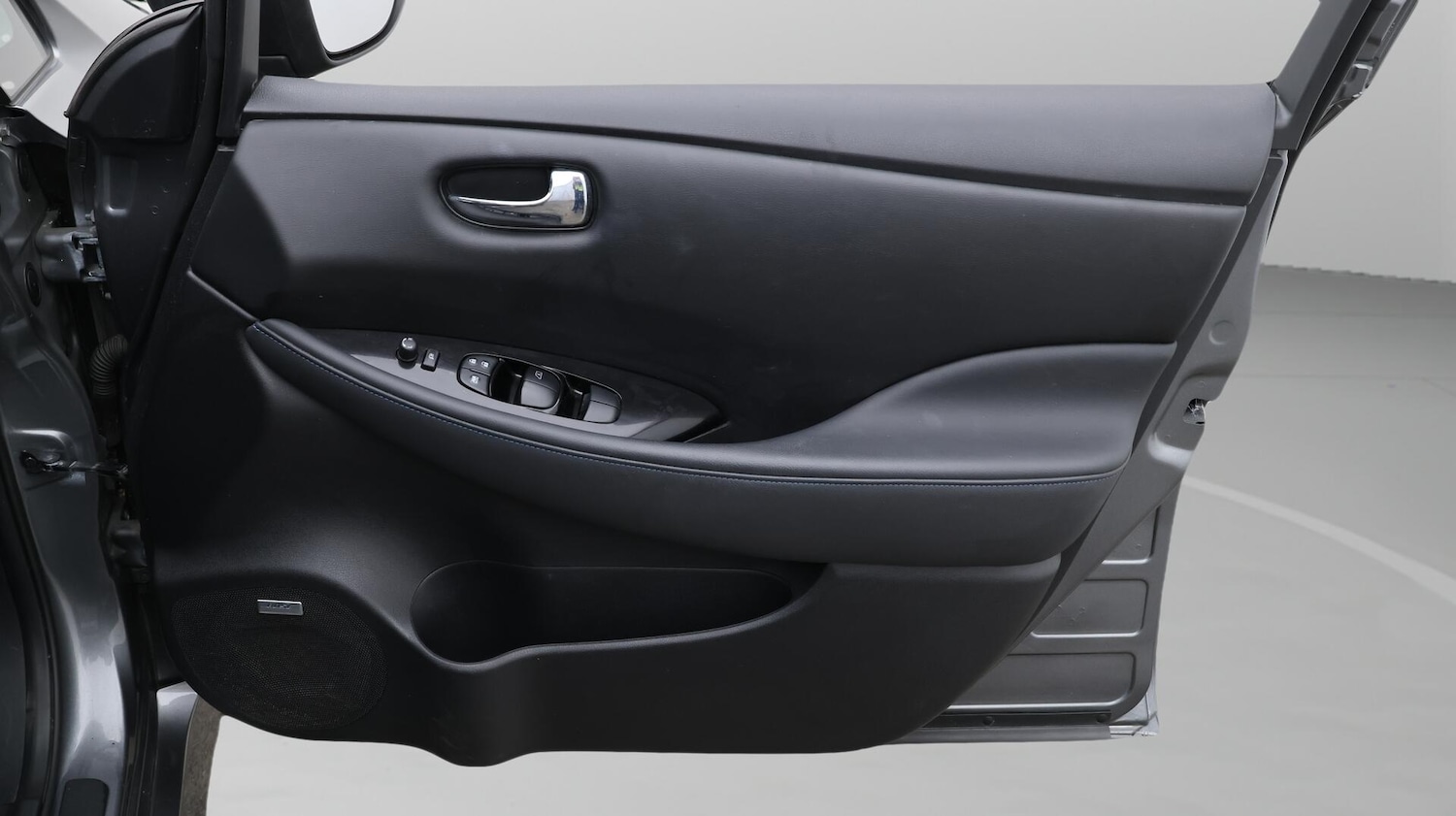 Used Nissan Leaf for sale - 76728113: Photo 16