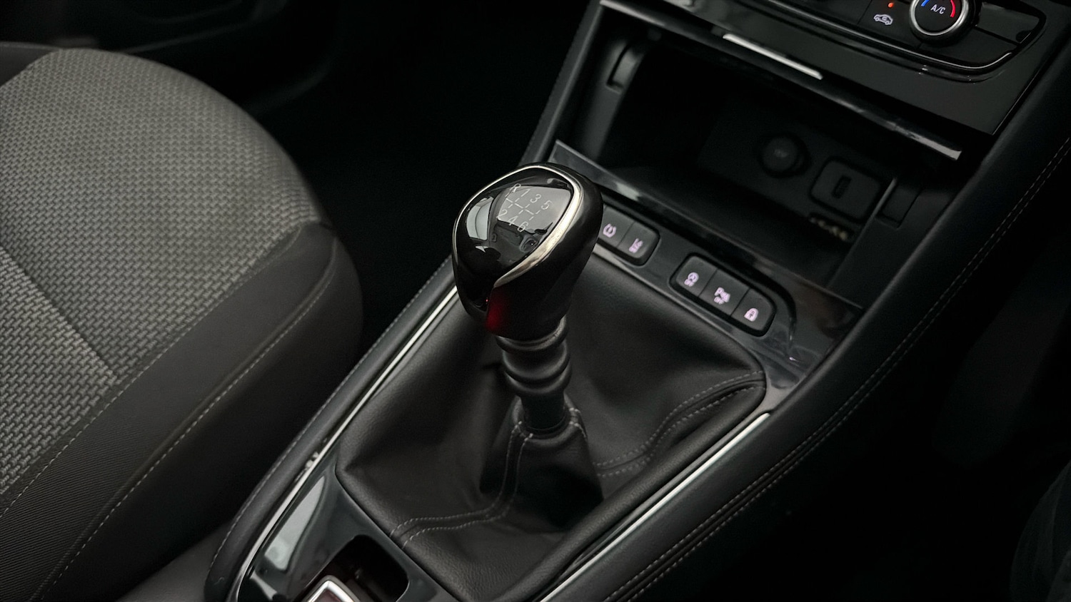 Used Vauxhall Grandland X 2018 for sale - 77896195: Photo 24