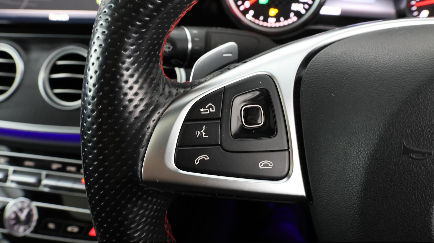 Used Mercedes-Benz E Class 2017 for sale - 77393779: Photo 23