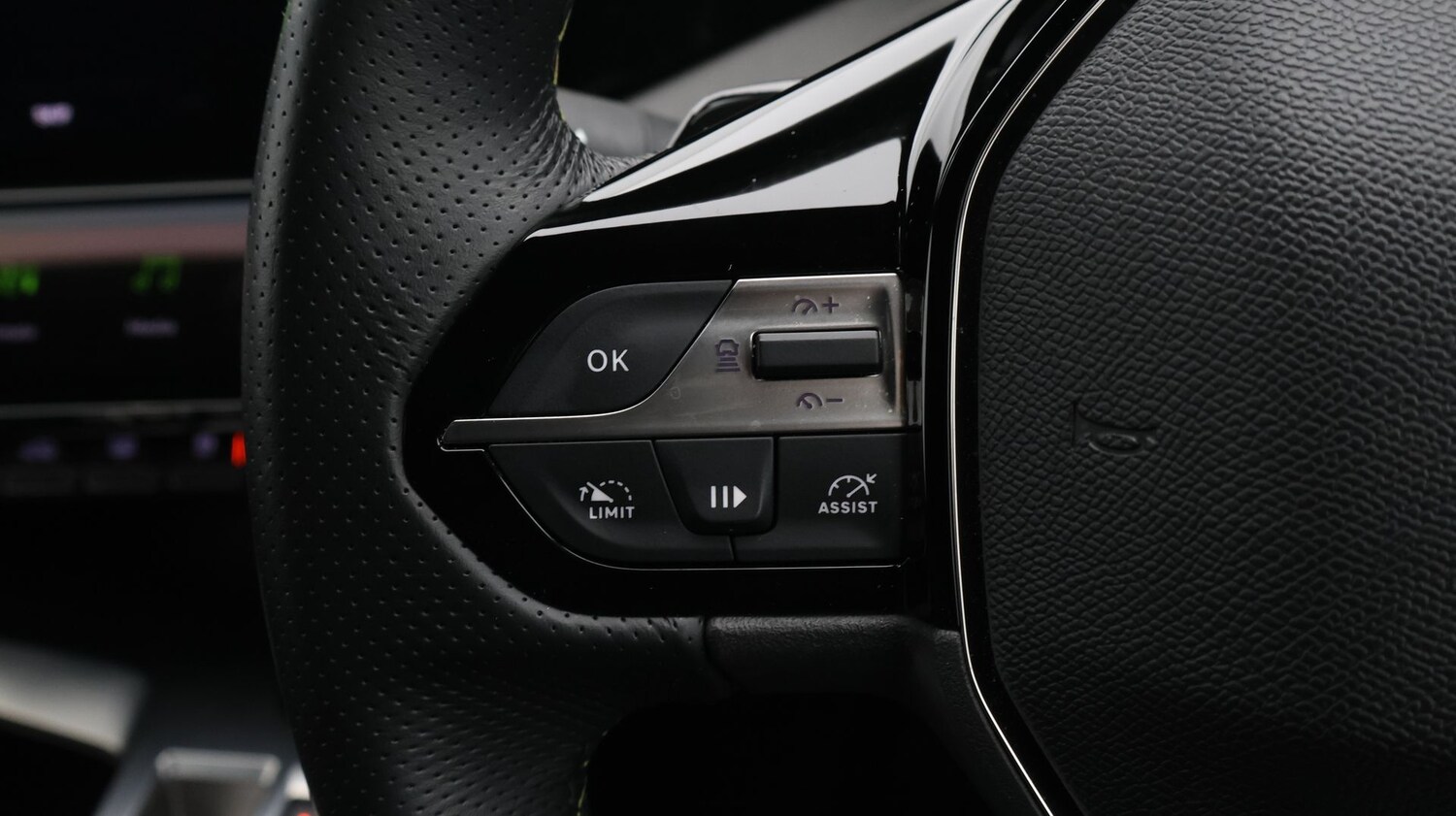 Used Peugeot 408 2024 for sale - 77270876: Photo 25