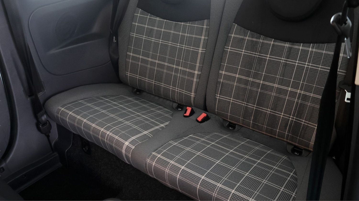 Used Fiat 500 2018 for sale - 77365523: Photo 15