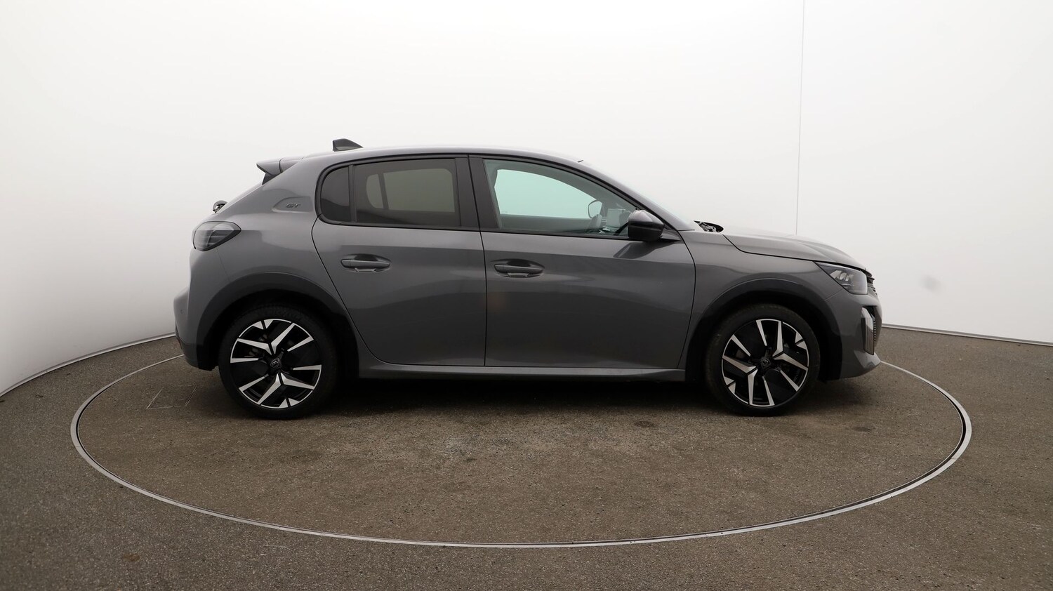 Used Peugeot 208 for sale - 76815497: Photo 42