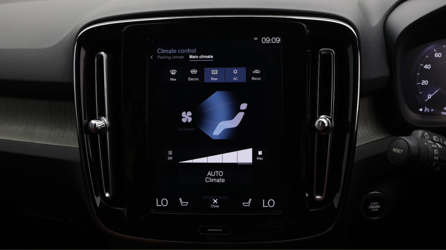 Used Volvo XC40 2020 for sale - 77337832: Photo 12