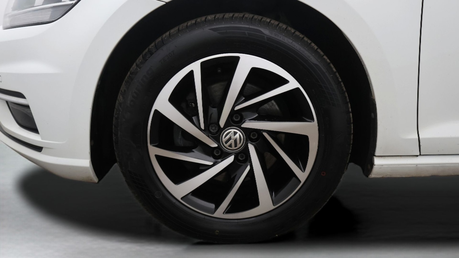 Used Volkswagen Golf 2019 for sale - 77607055: Photo 18