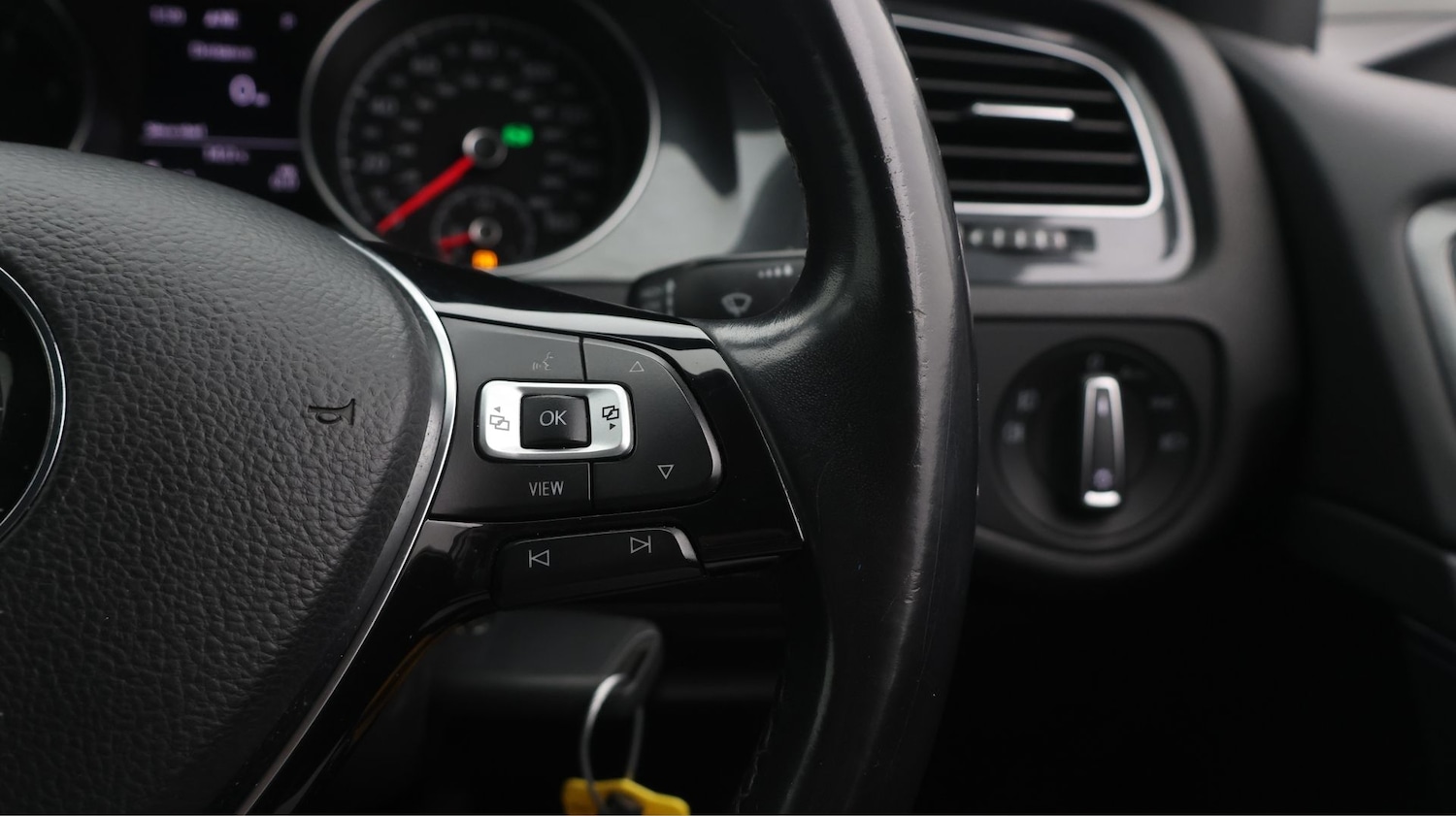 Used Volkswagen Golf 2019 for sale - 77607055: Photo 23