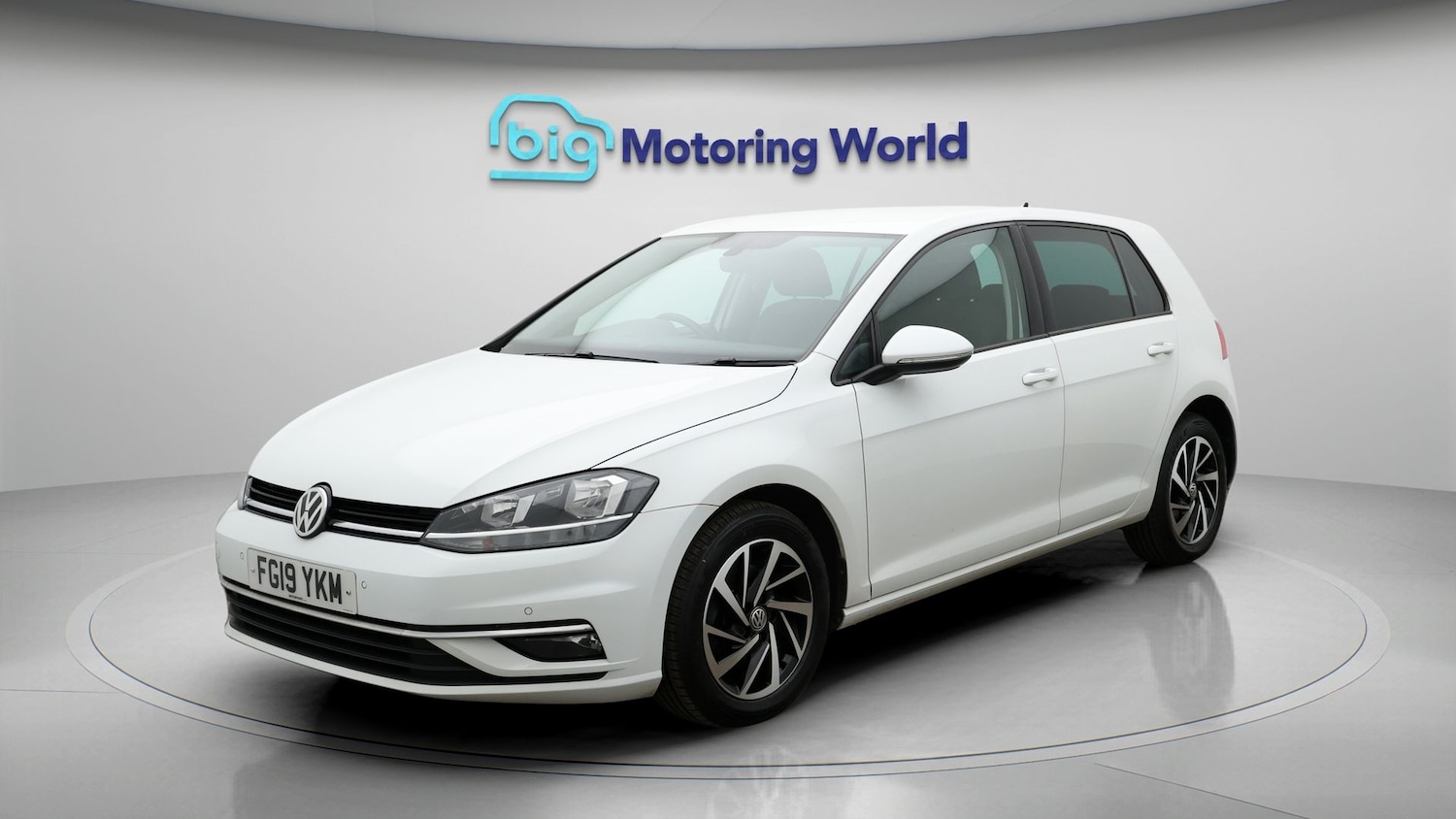 Used Volkswagen Golf 2019 for sale - 77607055: Photo 3