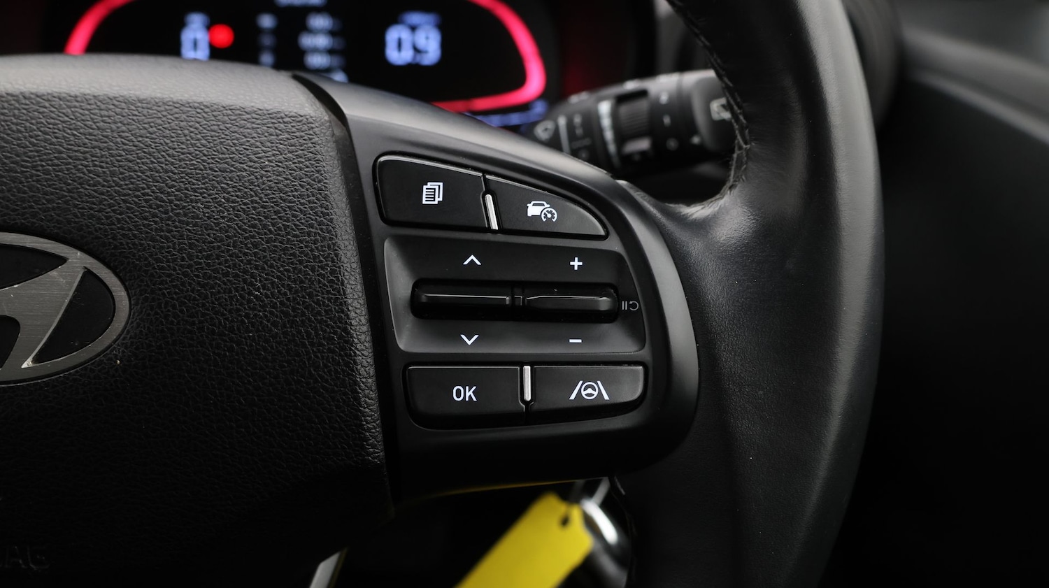 Used Hyundai i10 2023 for sale - 77603914: Photo 27