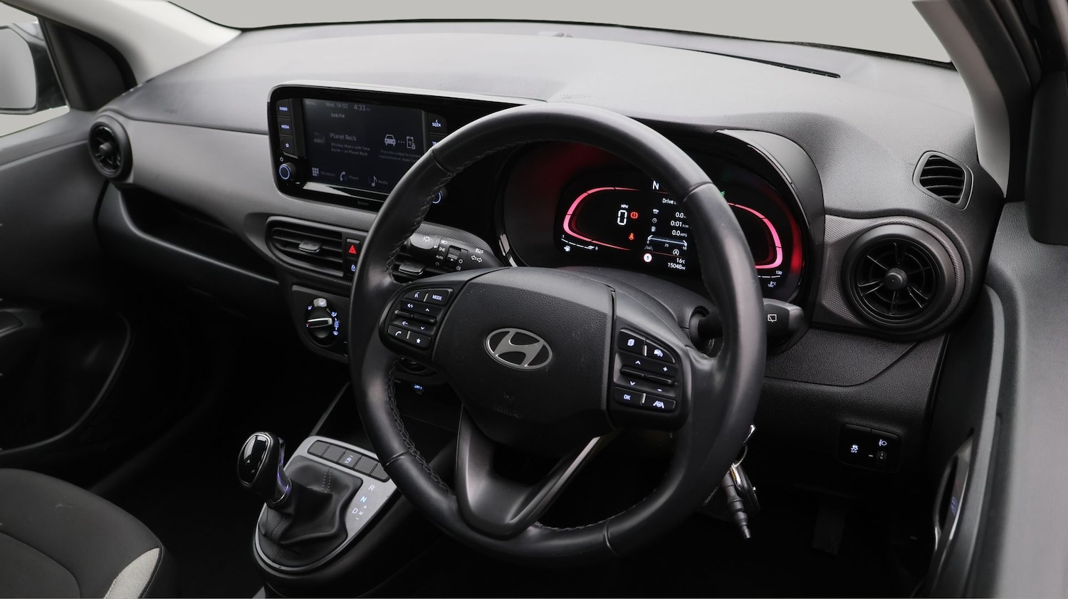 Used Hyundai i10 2023 for sale - 77603914: Photo 9