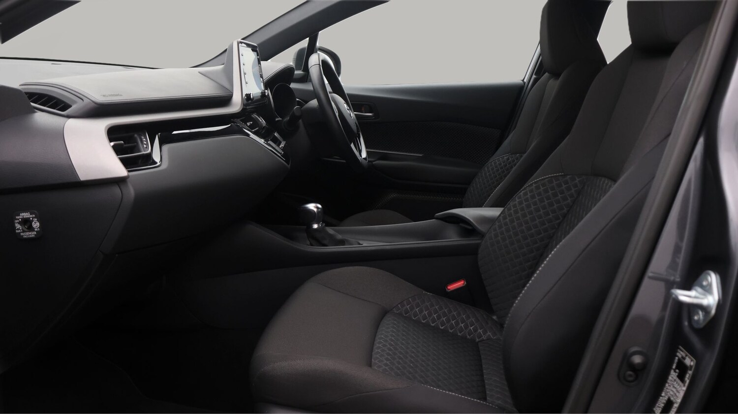 Used Toyota C-HR 2022 for sale - 77201114: Photo 14